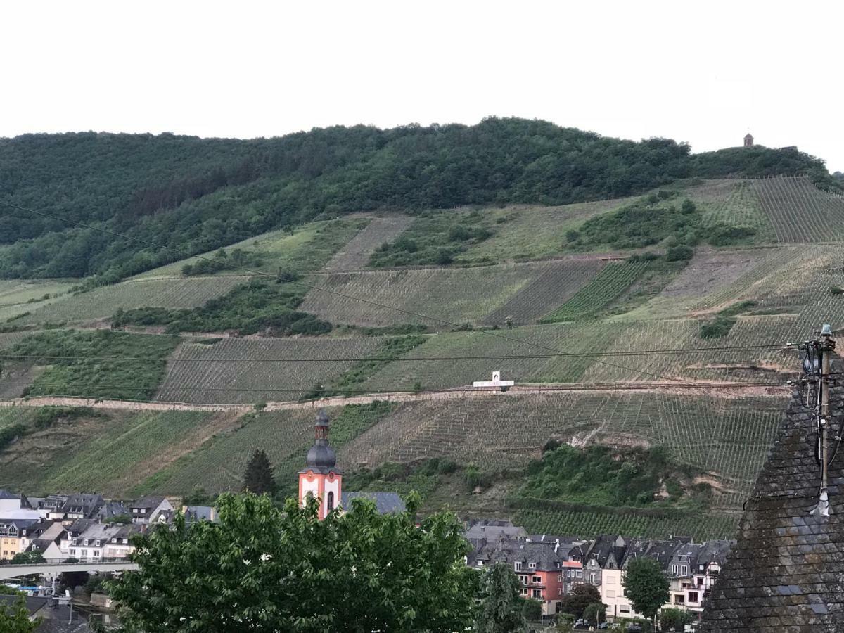 摩泽尔河畔的泽尔Beim Winzer公寓 外观 照片